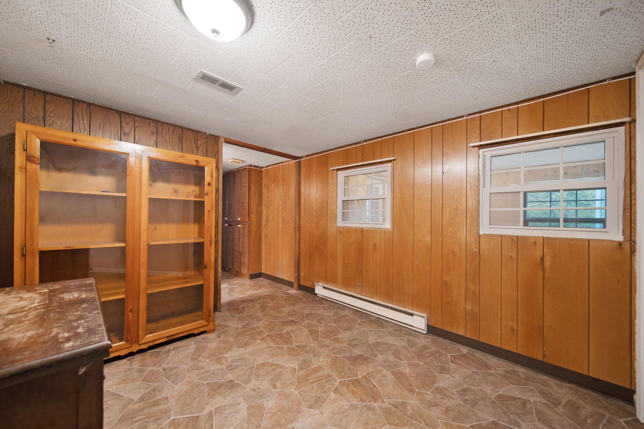 6810 Barrett Road, Geneva, Ohio image 25