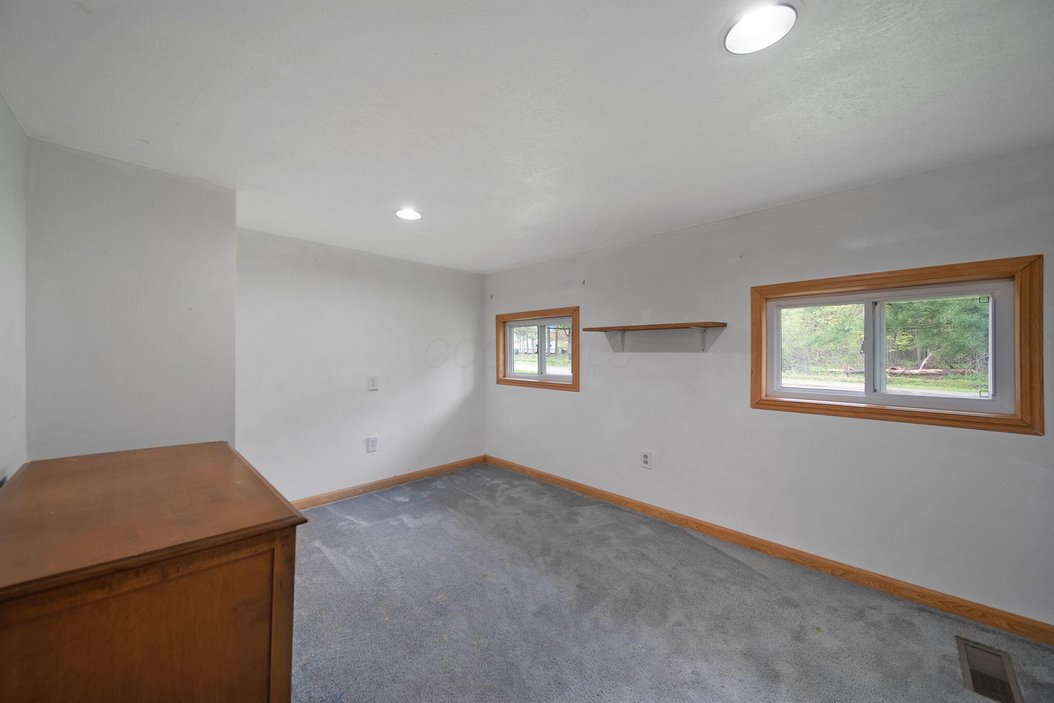 6810 Barrett Road, Geneva, Ohio image 32