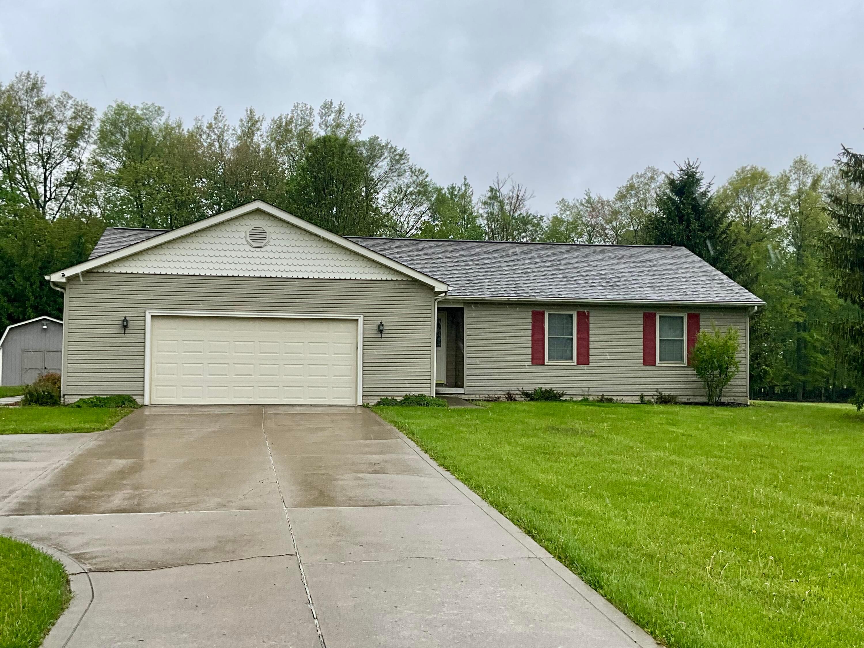 9551 Nichols Lane, Johnstown, Ohio image 2
