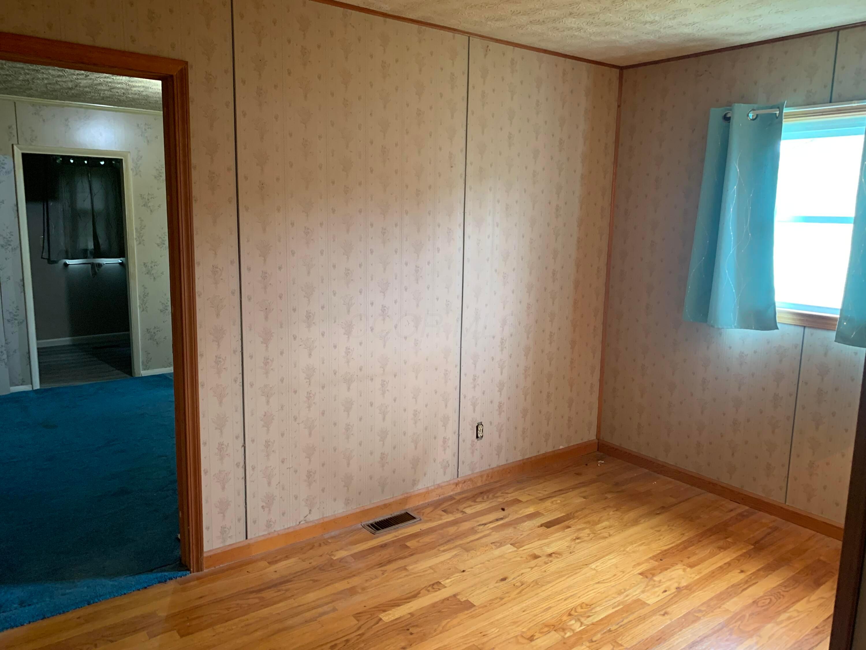 101 Gale Court, Circleville, Ohio image 16