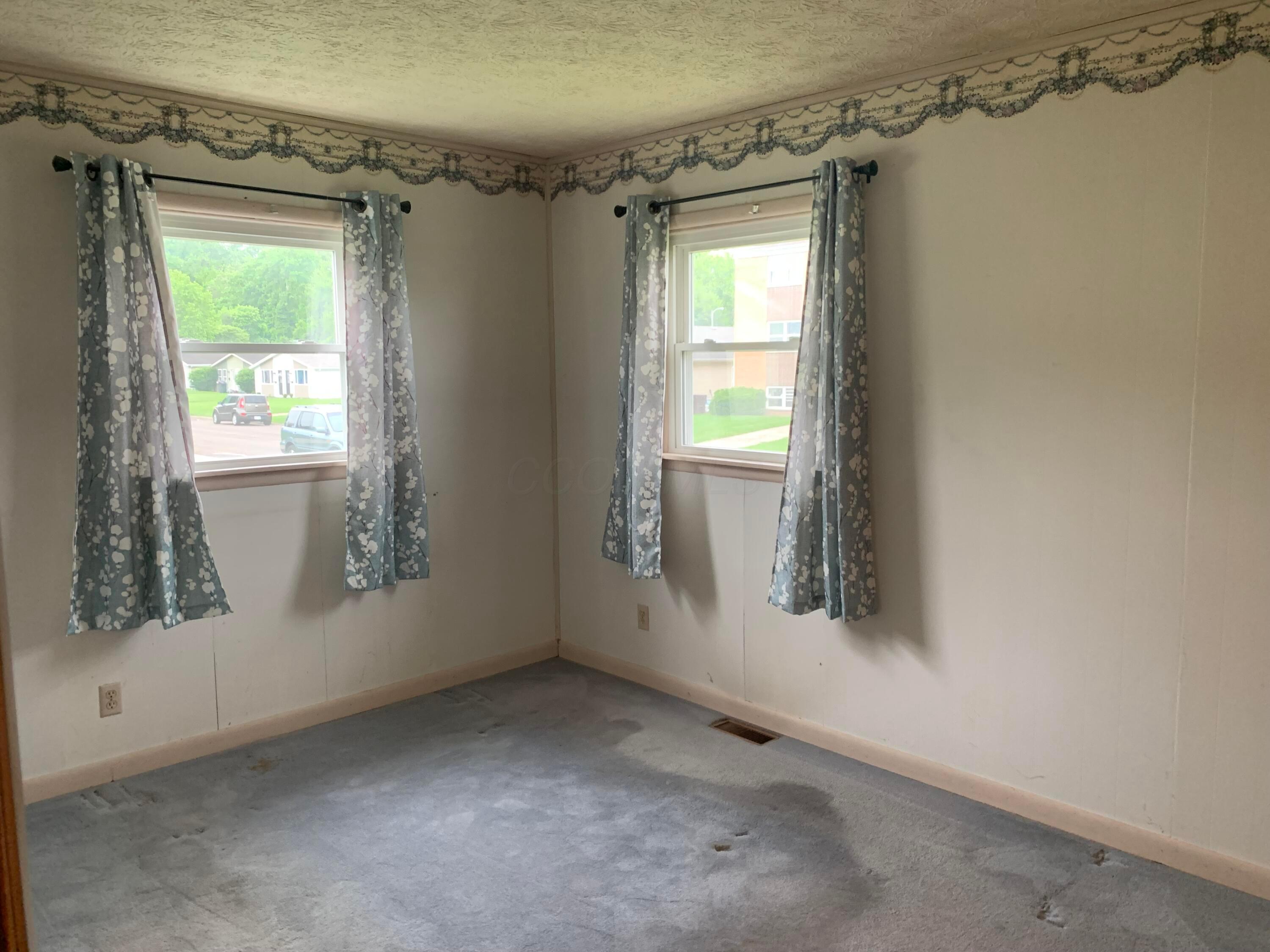 101 Gale Court, Circleville, Ohio image 11