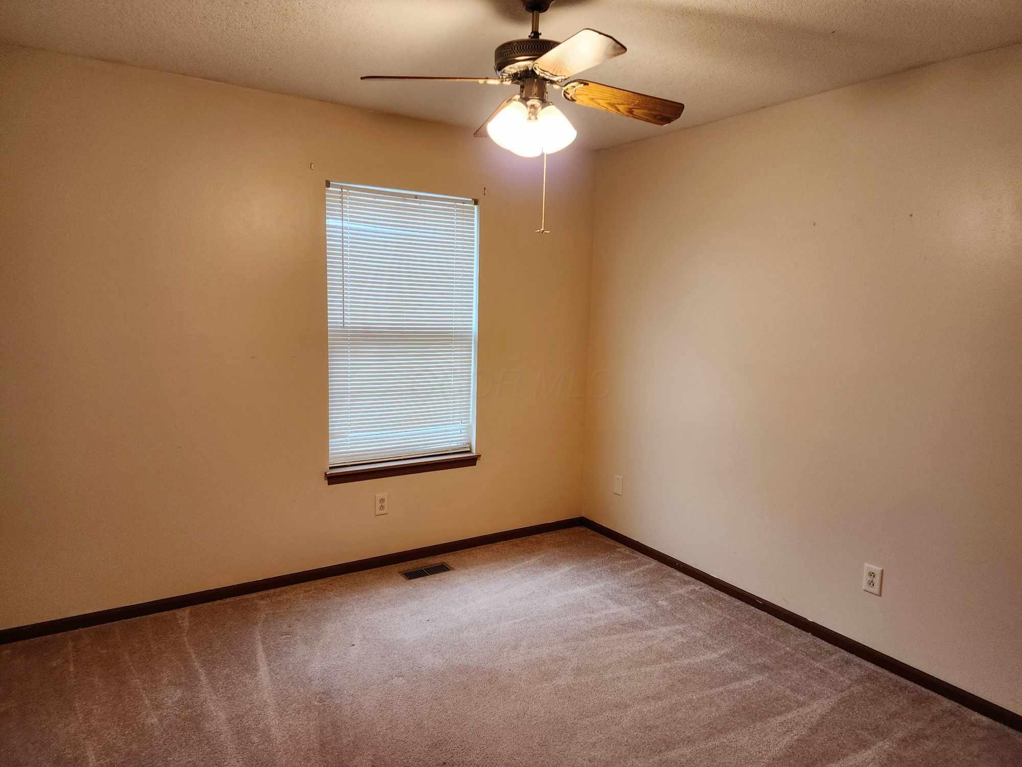 582 Fulla Lane, Heath, Ohio image 15