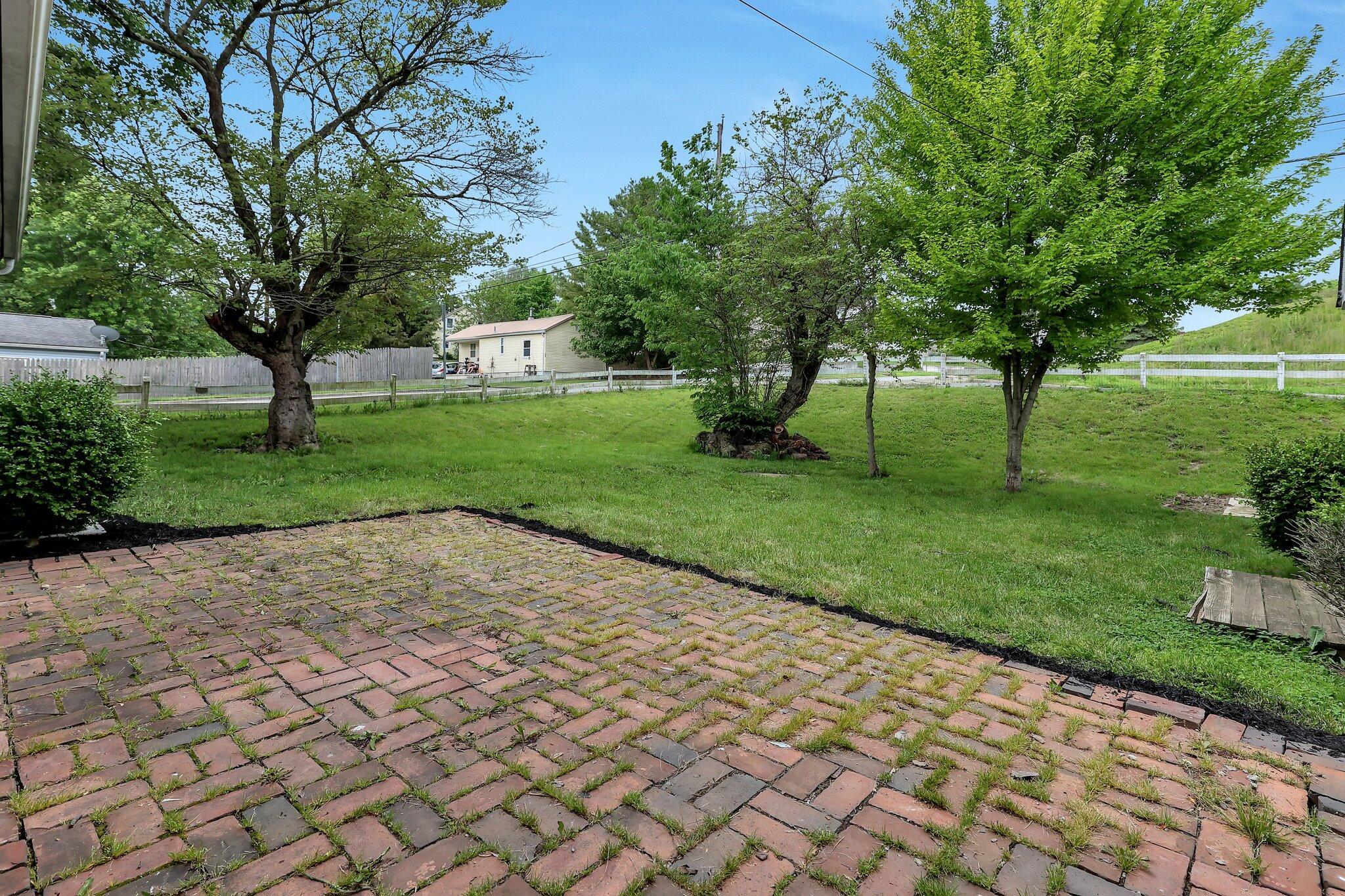 404 Stella Avenue, Circleville, Ohio image 21