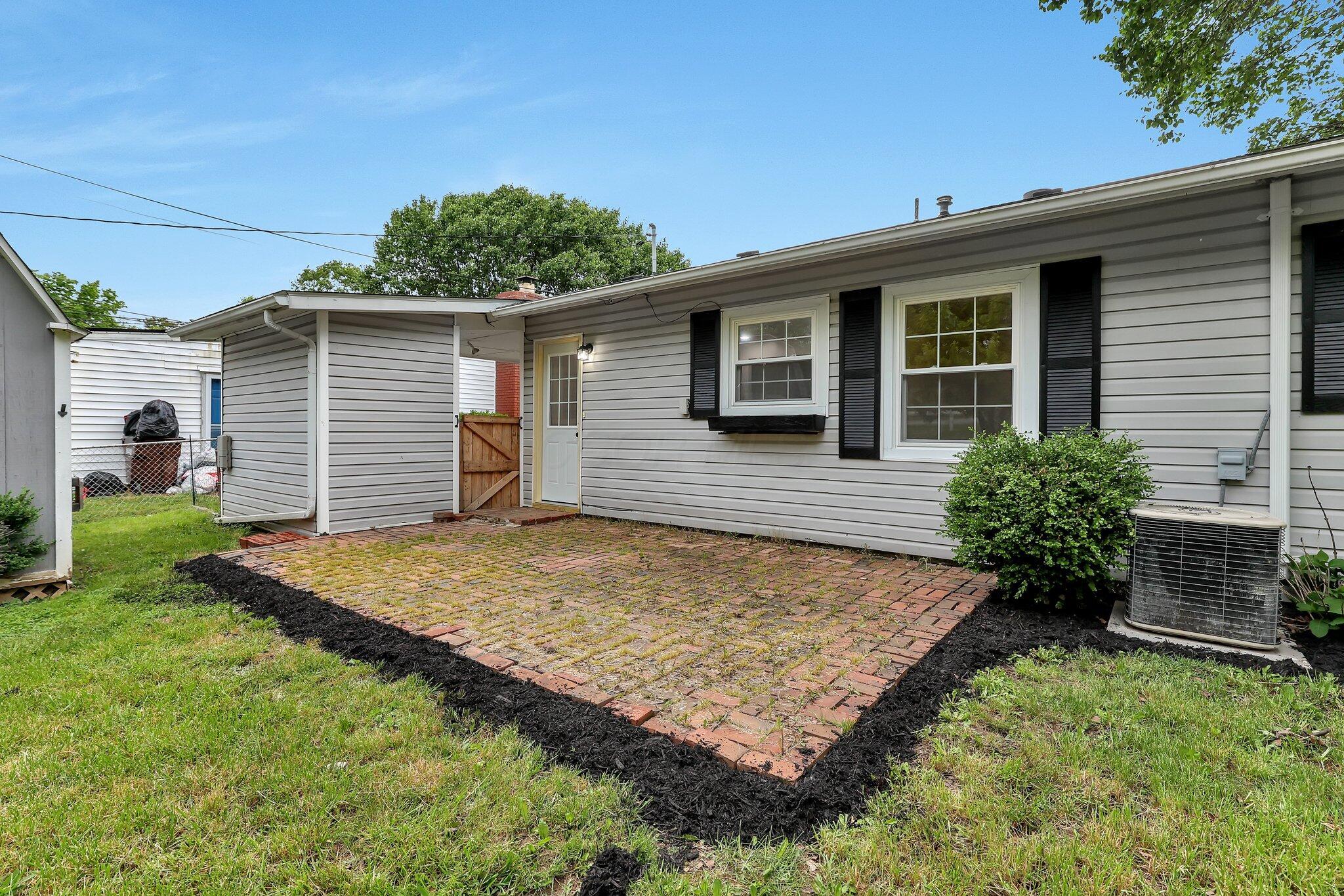 404 Stella Avenue, Circleville, Ohio image 25
