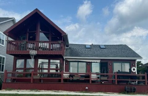 Photo of 3273 Shepherd Avenue NE, Millersport, OH 43046 (MLS # 226005351)