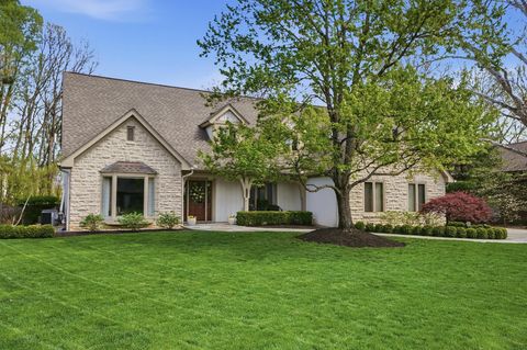 Photo of 4614 Lanercost Way, Columbus, OH 43220 (MLS # 226011974)