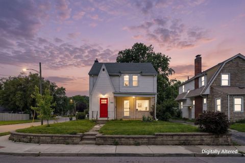 Photo of 1580 E Weber Road, Columbus, OH 43211 (MLS # 226018397)