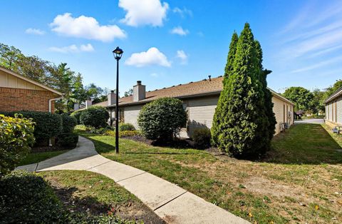 Tiny photo for 1350 Azalea Drive, Reynoldsburg, OH 43068 (MLS # 225037728)