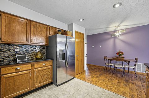 Tiny photo for 1350 Azalea Drive, Reynoldsburg, OH 43068 (MLS # 225037728)