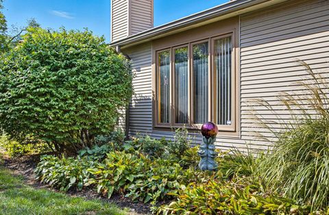 Tiny photo for 1350 Azalea Drive, Reynoldsburg, OH 43068 (MLS # 225037728)