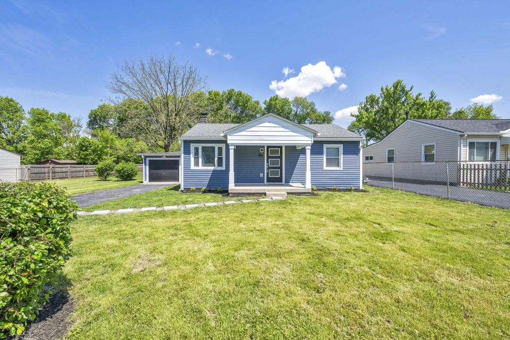 Photo of 486 Basswood Road, Columbus, OH 43207 (MLS # 226018539)