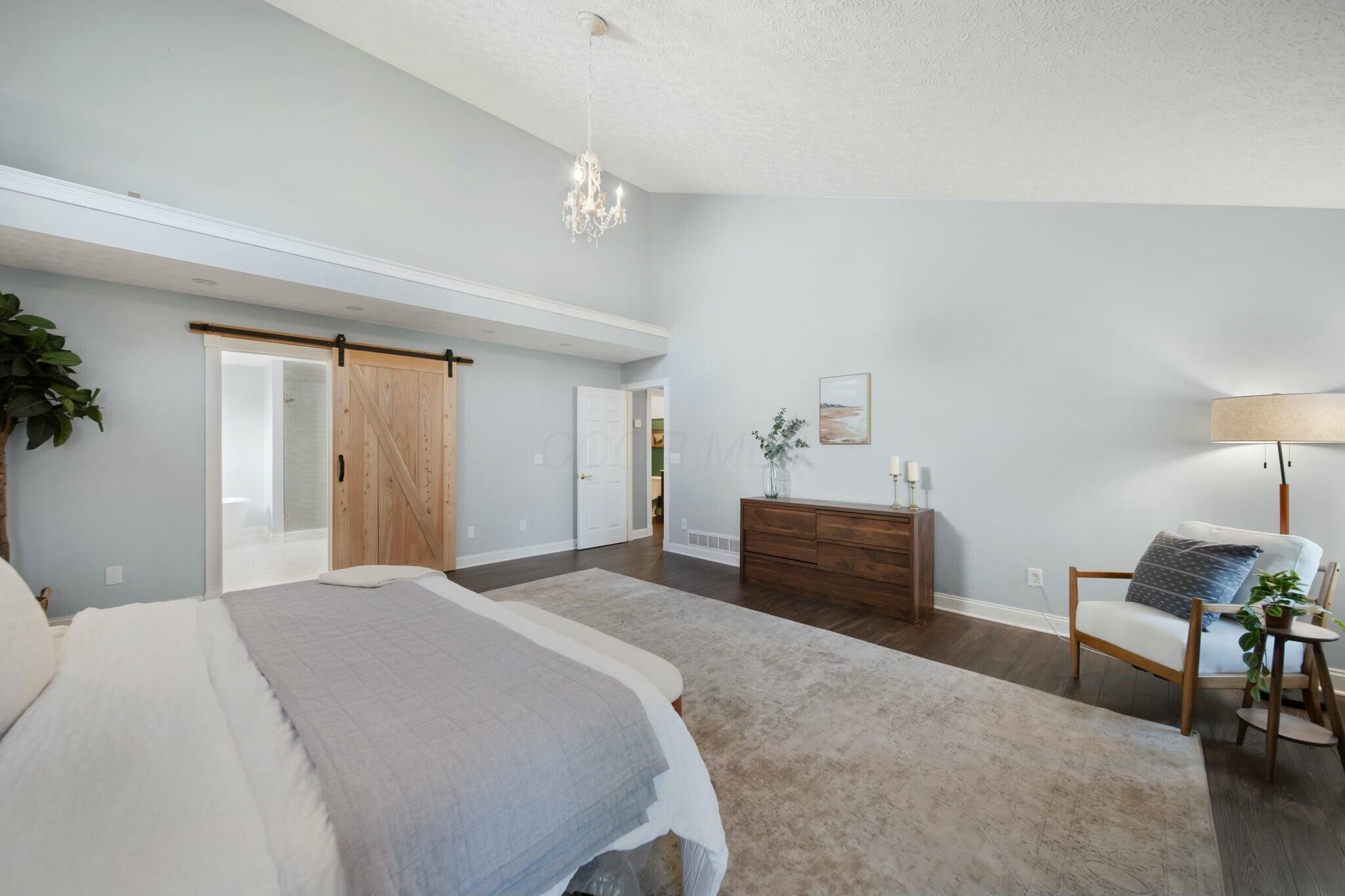 5786 Middleby Drive, Hilliard, Ohio image 23