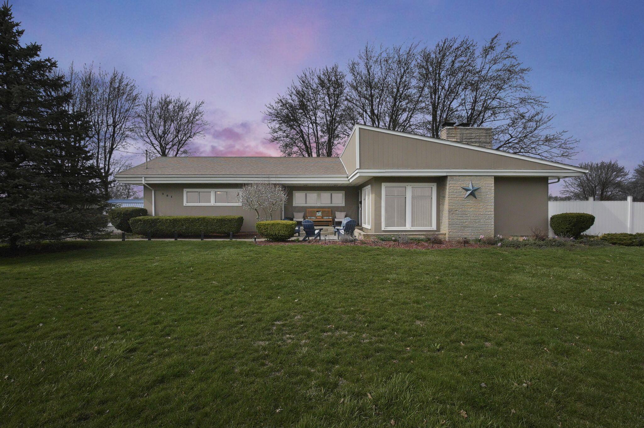 251 E High Street, London, Ohio image 1