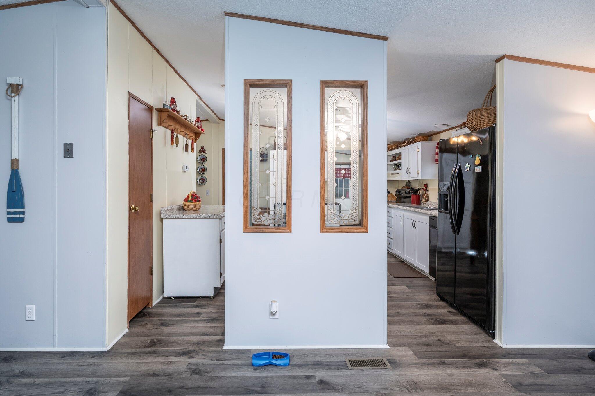 8095 Fall Creek Road, Leesburg, Ohio image 18