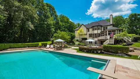 Photo of 108 Hawks Cove Court, Granville, OH 43023 (MLS # 225025901)