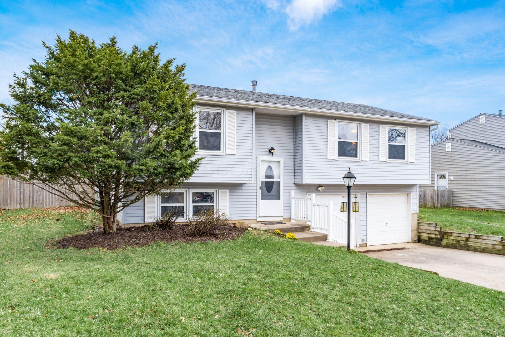1246 Hilton Drive, Reynoldsburg, Ohio image 3