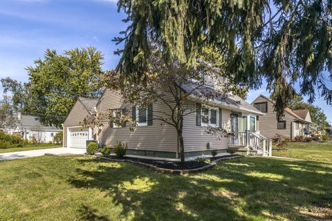 Photo of 360 Potawatomi Drive, Westerville, OH 43081 (MLS # 225038727)