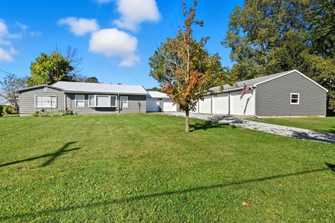 Photo of 9550 State Route 19, Galion, OH 44833 (MLS # 225038384)