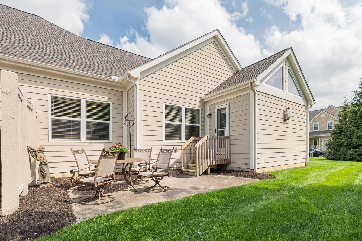 6586 Wensley Court, Westerville, Ohio image 2