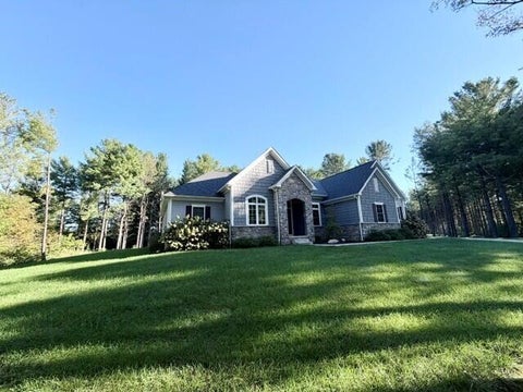 Photo of 125 Pine Hills Road, Johnstown, OH 43031 (MLS # 226037813)