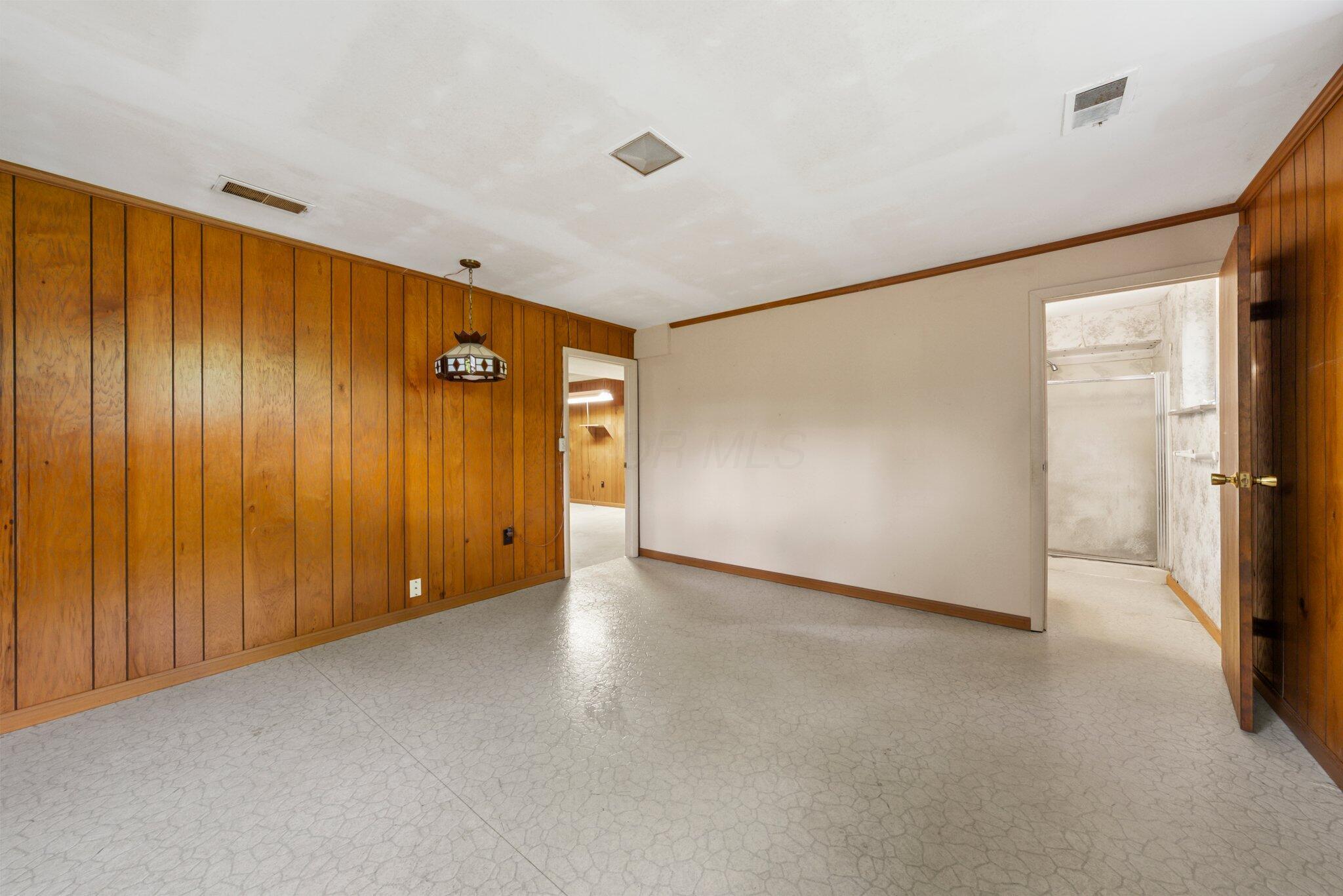 3751 Kioka Avenue, Columbus, Ohio image 32