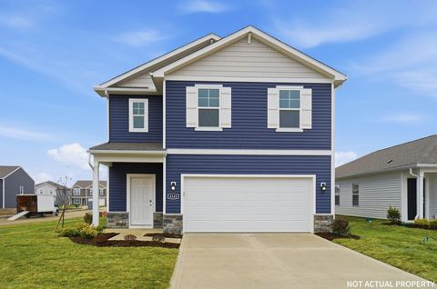 Photo of 5972 Ebony Oak Drive, Canal Winchester, OH 43110 (MLS # 226004448)