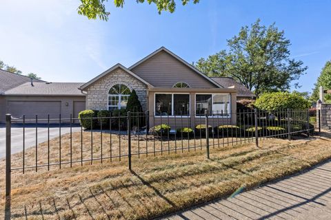 Photo of 137 Abbeycross Lane, Westerville, OH 43082 (MLS # 225037189)