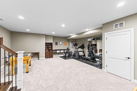 Tiny photo for 135 Punta Alley, Columbus, OH 43201 (MLS # 226000737)