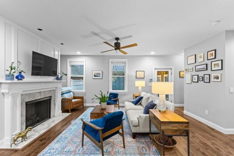 Tiny photo for 135 Punta Alley, Columbus, OH 43201 (MLS # 226000737)