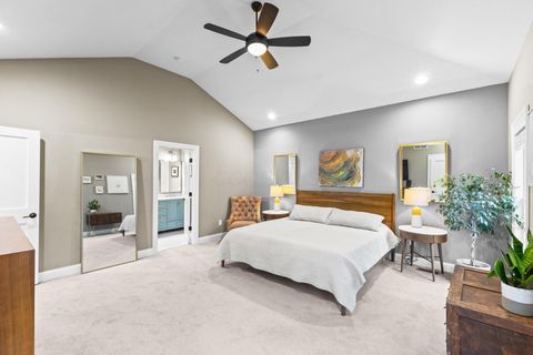 Tiny photo for 135 Punta Alley, Columbus, OH 43201 (MLS # 226000737)