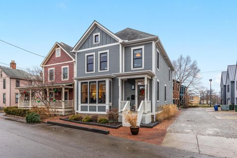 Tiny photo for 135 Punta Alley, Columbus, OH 43201 (MLS # 226000737)