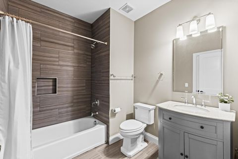 Tiny photo for 135 Punta Alley, Columbus, OH 43201 (MLS # 226000737)