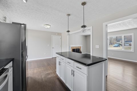 Tiny photo for 255 Woodside Drive SW, Pataskala, OH 43062 (MLS # 226002417)