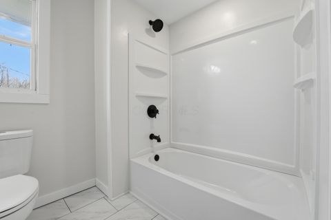 Tiny photo for 255 Woodside Drive SW, Pataskala, OH 43062 (MLS # 226002417)