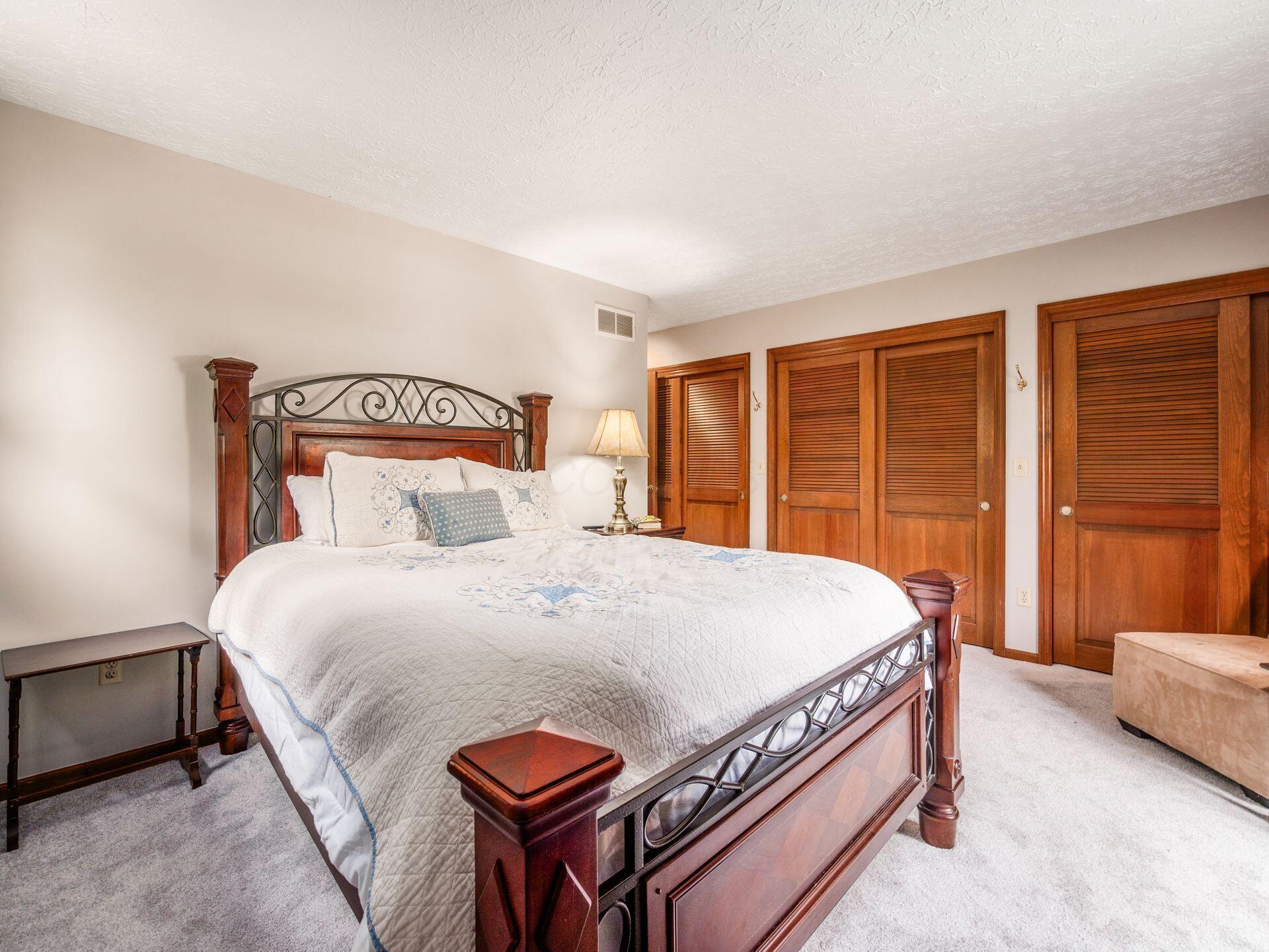 5223 Springfield Drive, Westerville, Ohio image 27