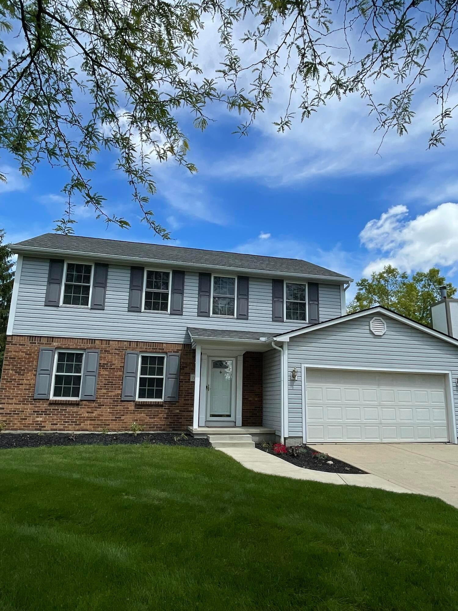 1386 River Trail Drive, Grove City, Ohio image 1