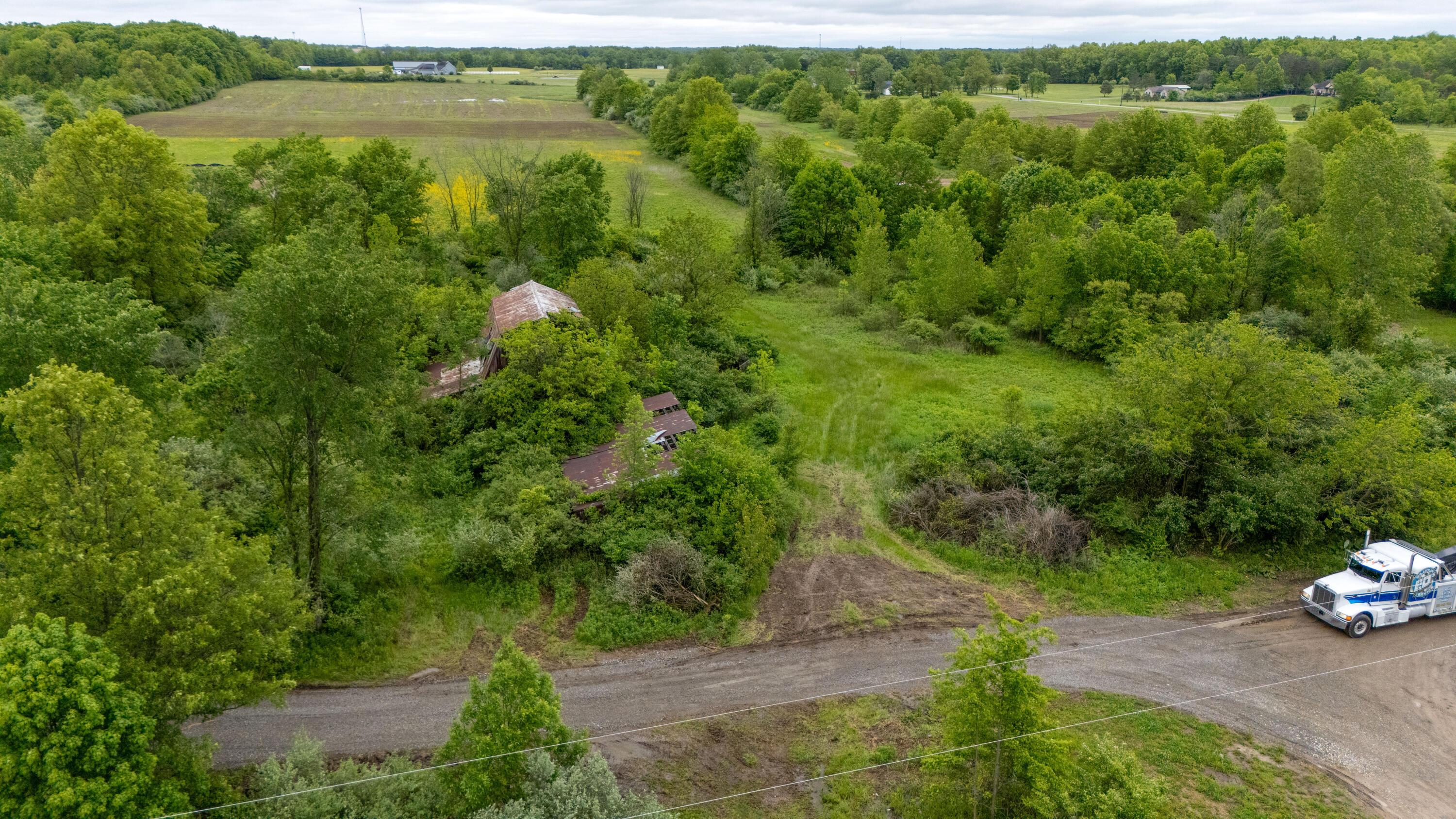 18656 W Darby Road, Marysville, Ohio image 8