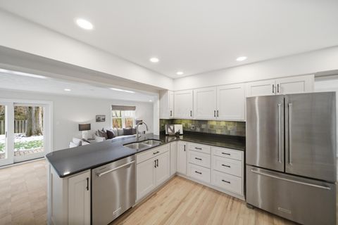 Tiny photo for 1850 Glenn Avenue, Upper Arlington, OH 43212 (MLS # 226000669)