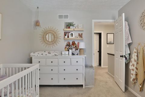 Tiny photo for 3463 En-Joie Drive, Columbus, OH 43228 (MLS # 226014203)