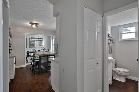 Tiny photo for 3463 En-Joie Drive, Columbus, OH 43228 (MLS # 226014203)