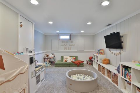 Tiny photo for 3463 En-Joie Drive, Columbus, OH 43228 (MLS # 226014203)