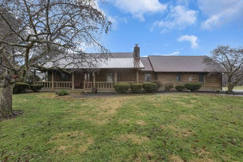 Photo of 3591 Richland Road NE, Pleasantville, OH 43148 (MLS # 226014157)