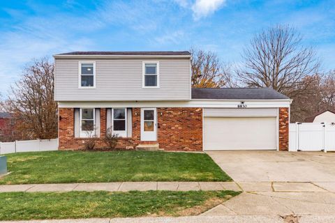 Photo of 8830 Hubbard Drive N, Galloway, OH 43119 (MLS # 225043915)
