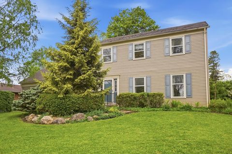 Photo of 6011 Sedgwick Road, Columbus, OH 43235 (MLS # 226014169)