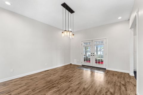 Tiny photo for 1090 Fair Avenue, Columbus, OH 43205 (MLS # 225039601)