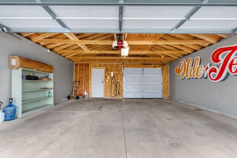 Tiny photo for 1090 Fair Avenue, Columbus, OH 43205 (MLS # 225039601)