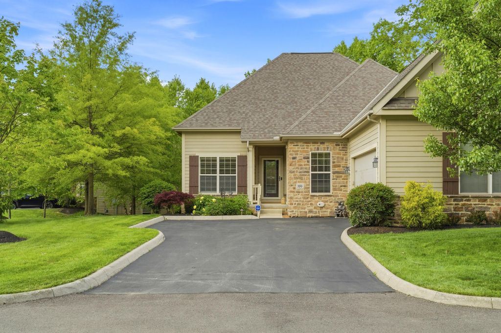 Photo of 386 Slate Crossing Drive, Delaware, OH 43015 (MLS # 226017293)