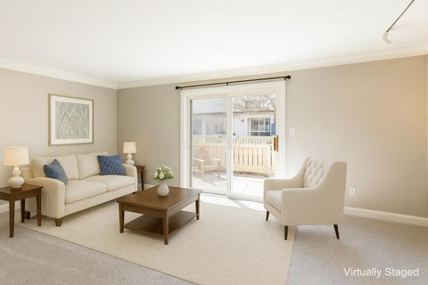 Tiny photo for 2559 Olde Hill Court S, Columbus, OH 43221 (MLS # 226005819)