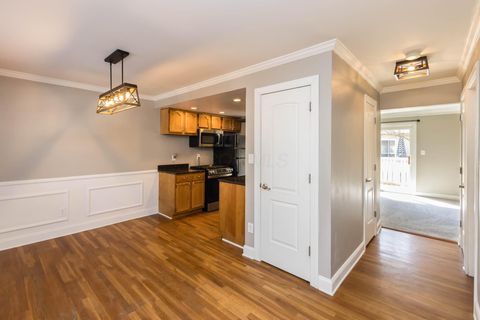 Tiny photo for 2559 Olde Hill Court S, Columbus, OH 43221 (MLS # 226005819)