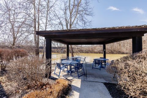 Tiny photo for 2559 Olde Hill Court S, Columbus, OH 43221 (MLS # 226005819)